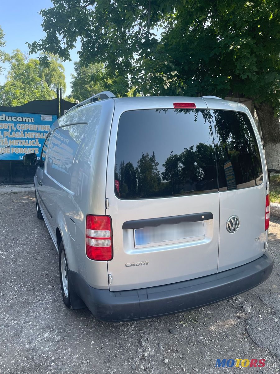 2013' Volkswagen Caddy photo #5