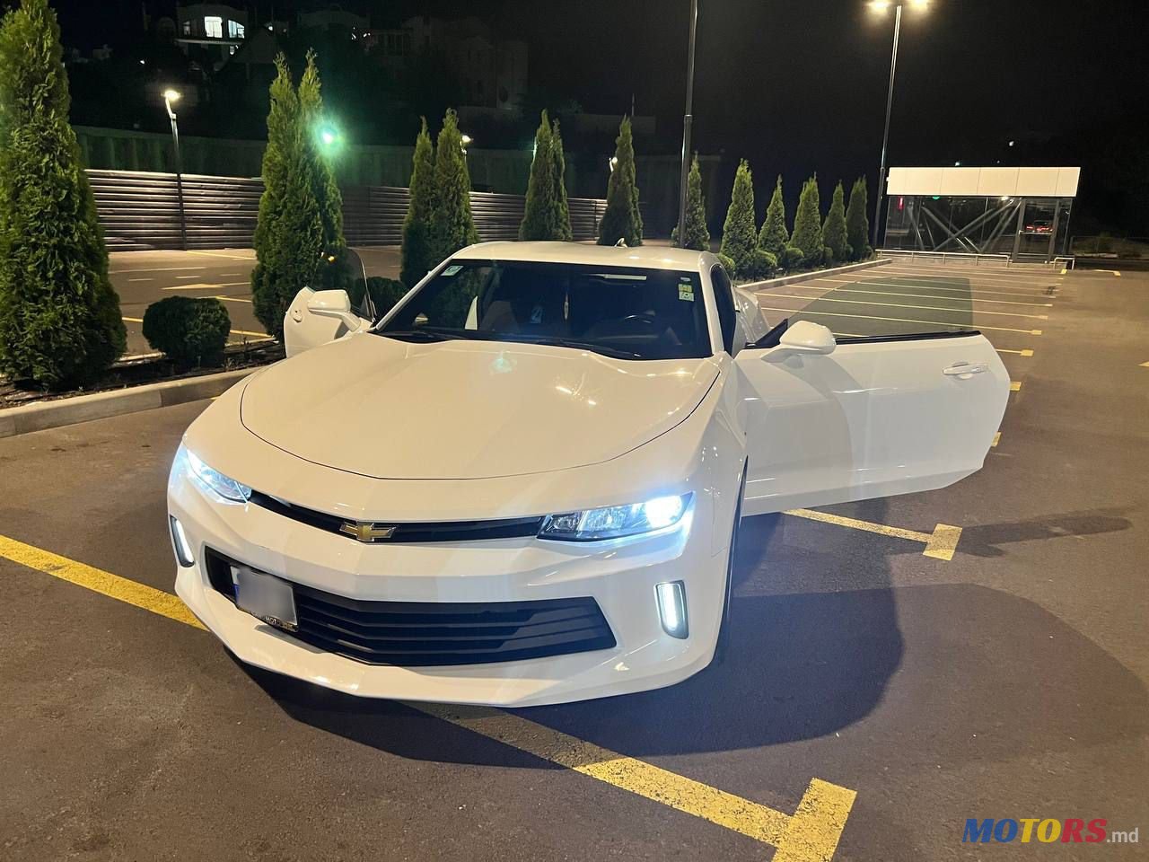 2016' Chevrolet Camaro photo #5