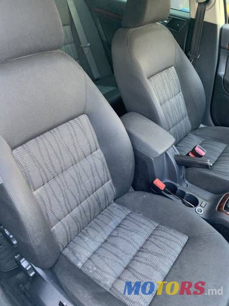 2010' Skoda Octavia photo #6