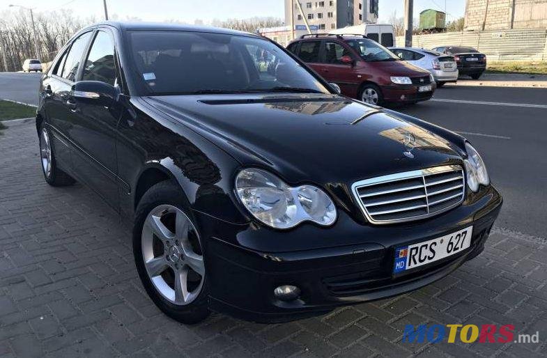 2007' Mercedes-Benz C photo #1