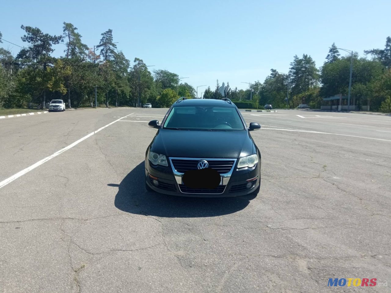 2007' Volkswagen Passat photo #3