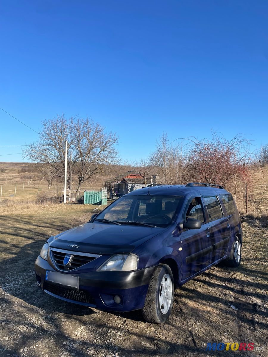 2007' Dacia Logan Mcv photo #1