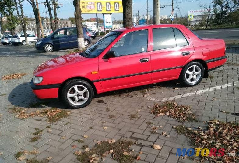 1995' Nissan Sunny photo #2
