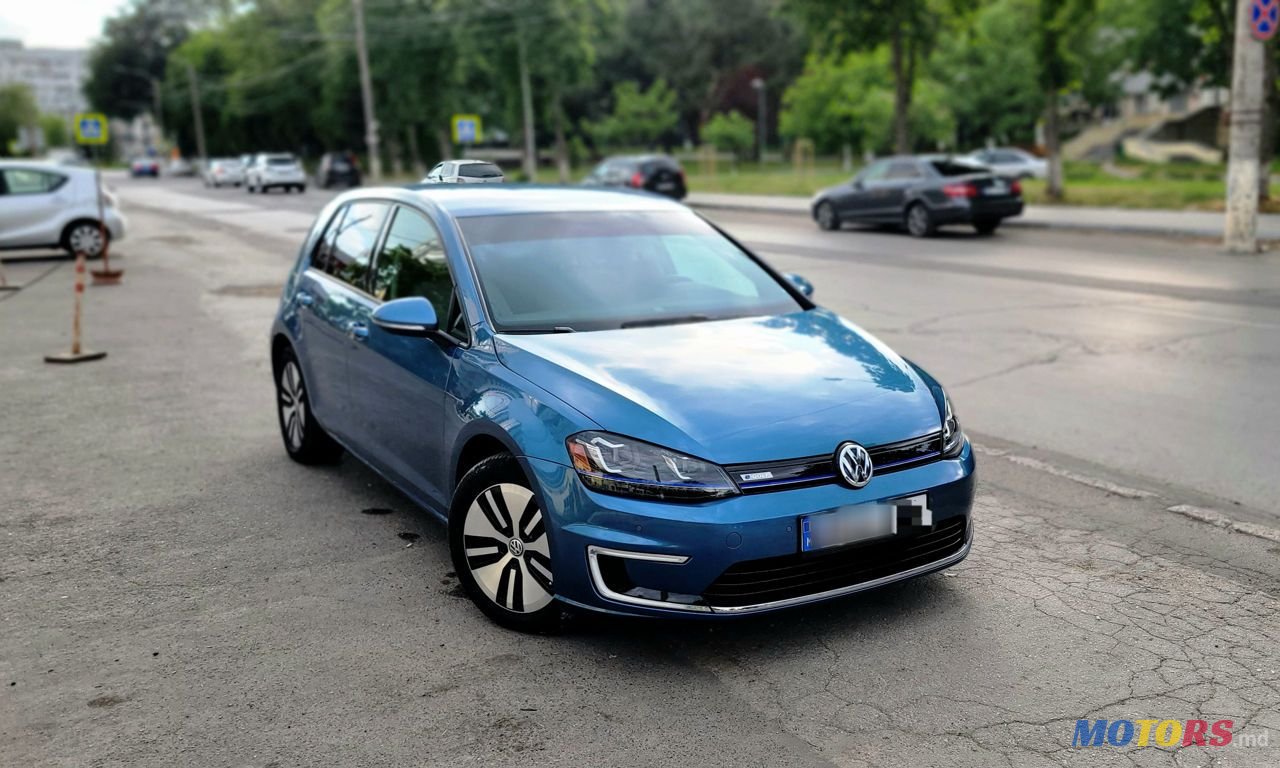 2014' Volkswagen Golf photo #1