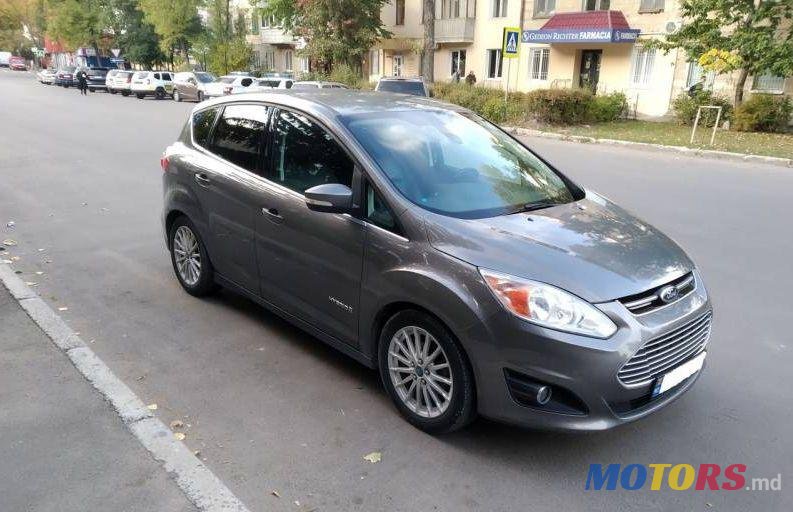 2012' Ford C-MAX photo #1