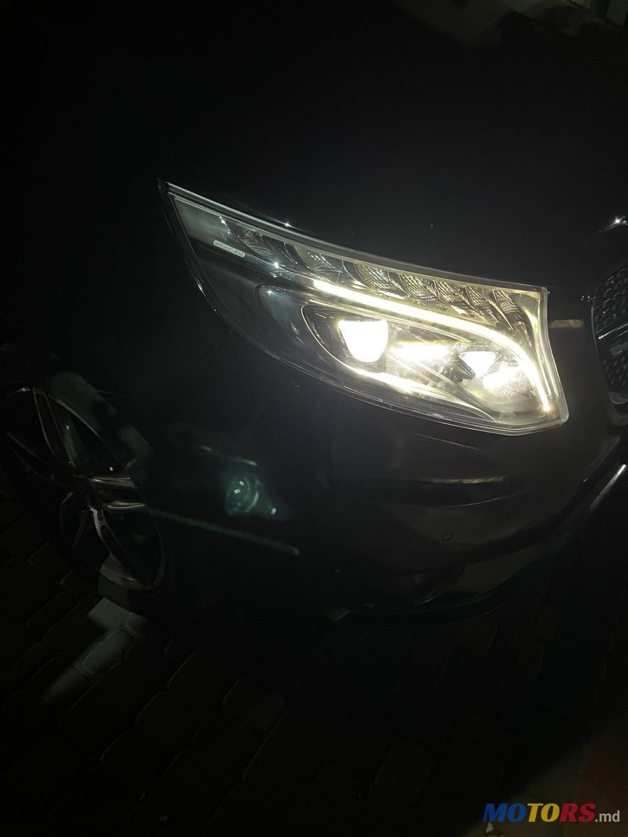 2016' Mercedes-Benz Vito photo #2