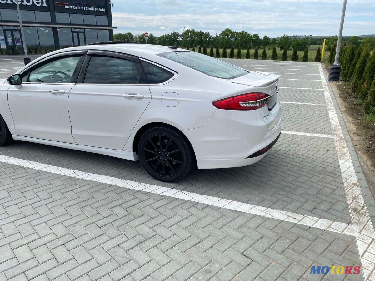 2016' Ford Fusion photo #5