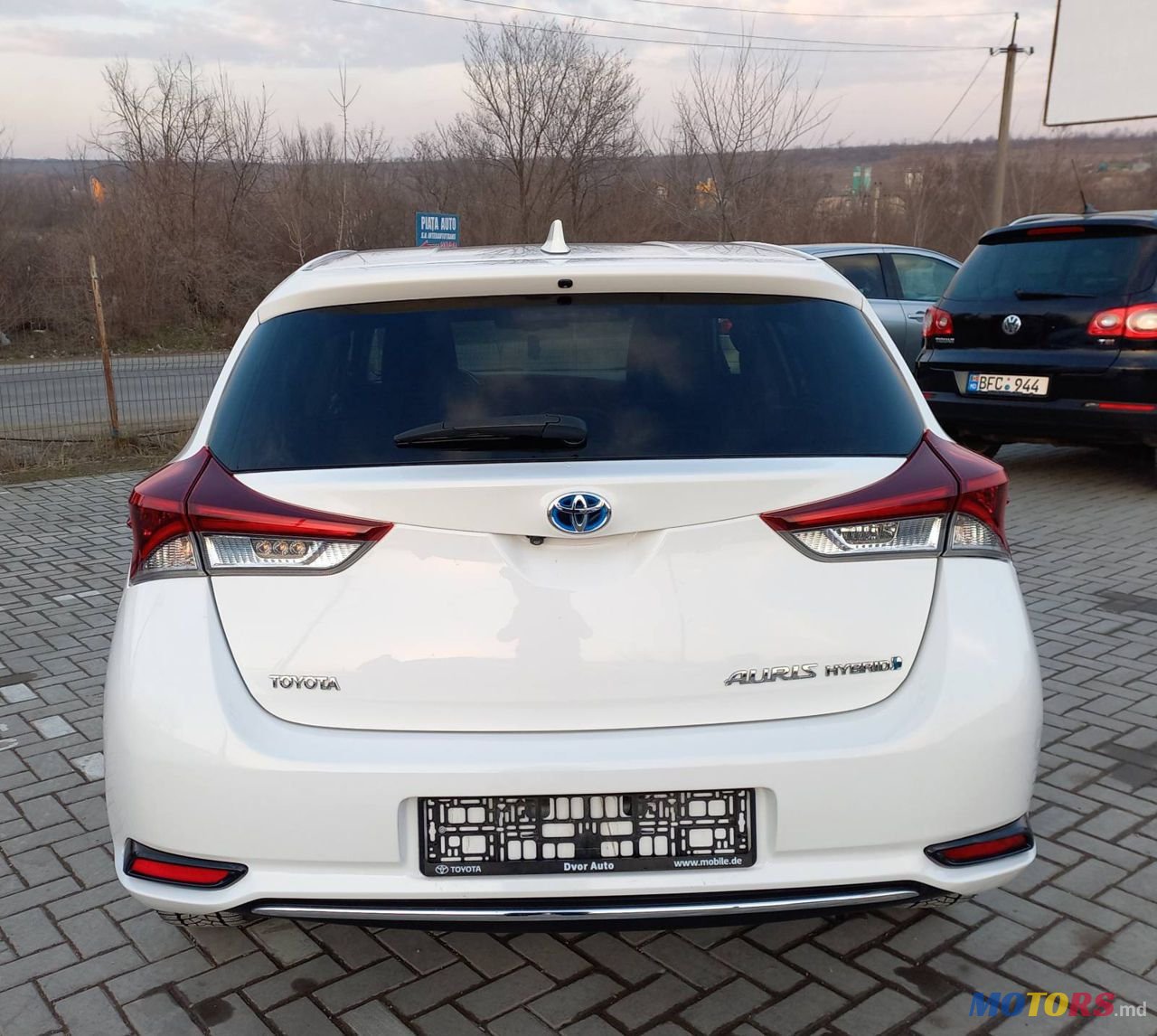 2017' Toyota Auris photo #6