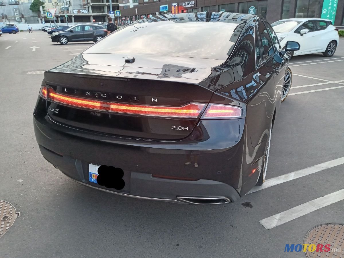 2017' Lincoln MKZ photo #5