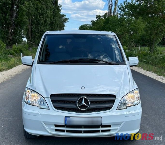 2012' Mercedes-Benz Vito photo #2