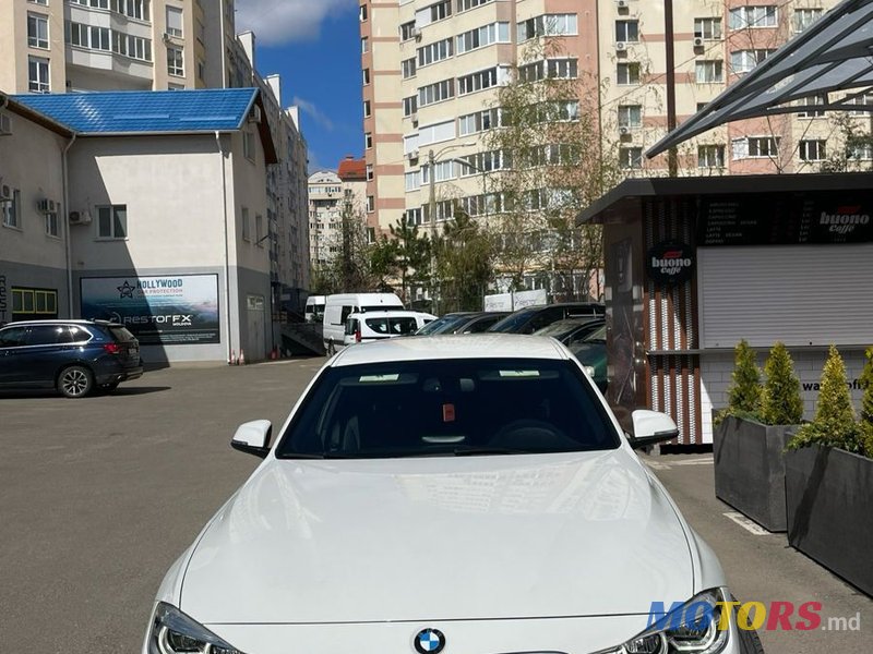 2018' BMW 3 Series photo #2