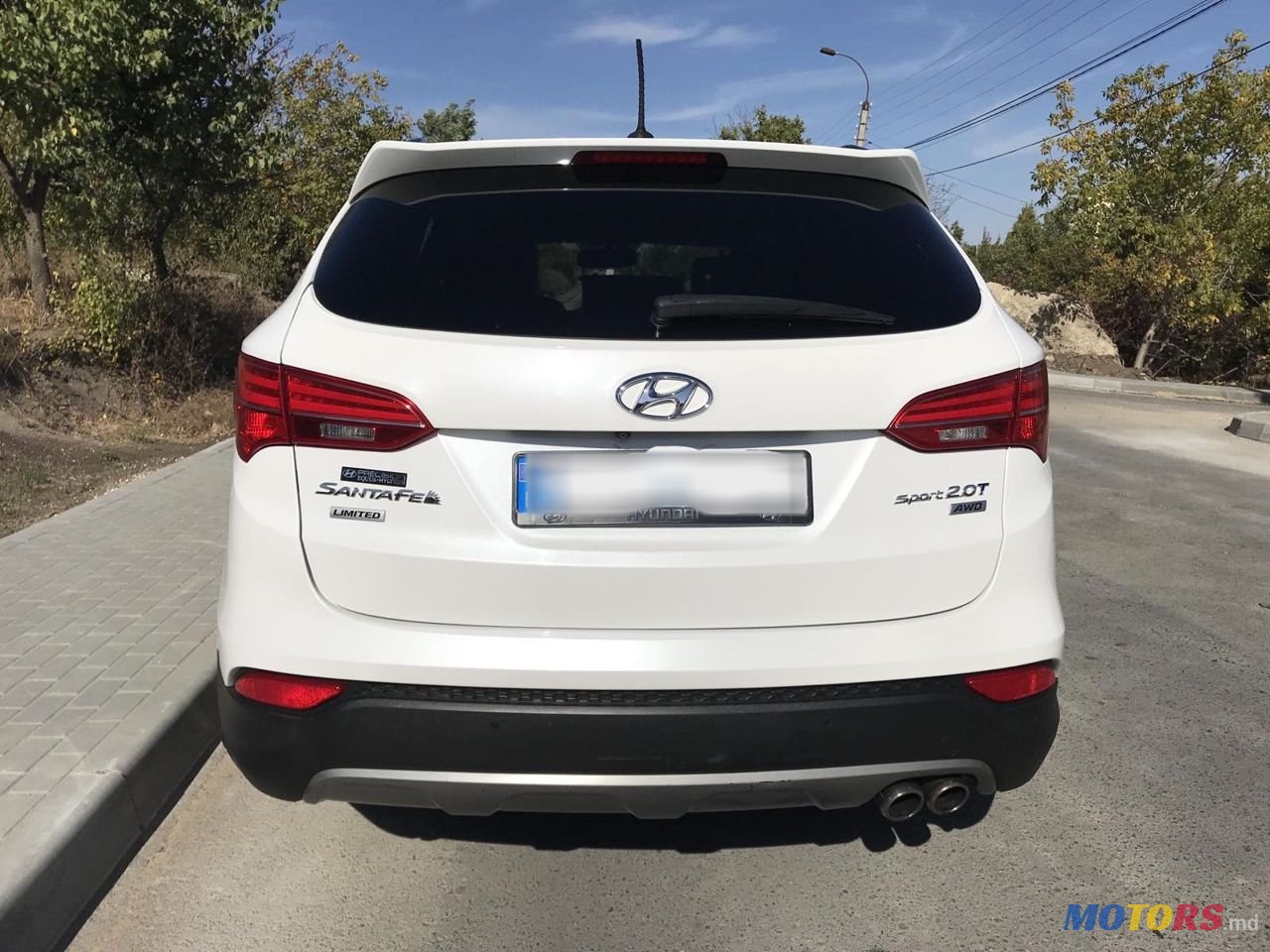 2014' Hyundai Santa Fe photo #2