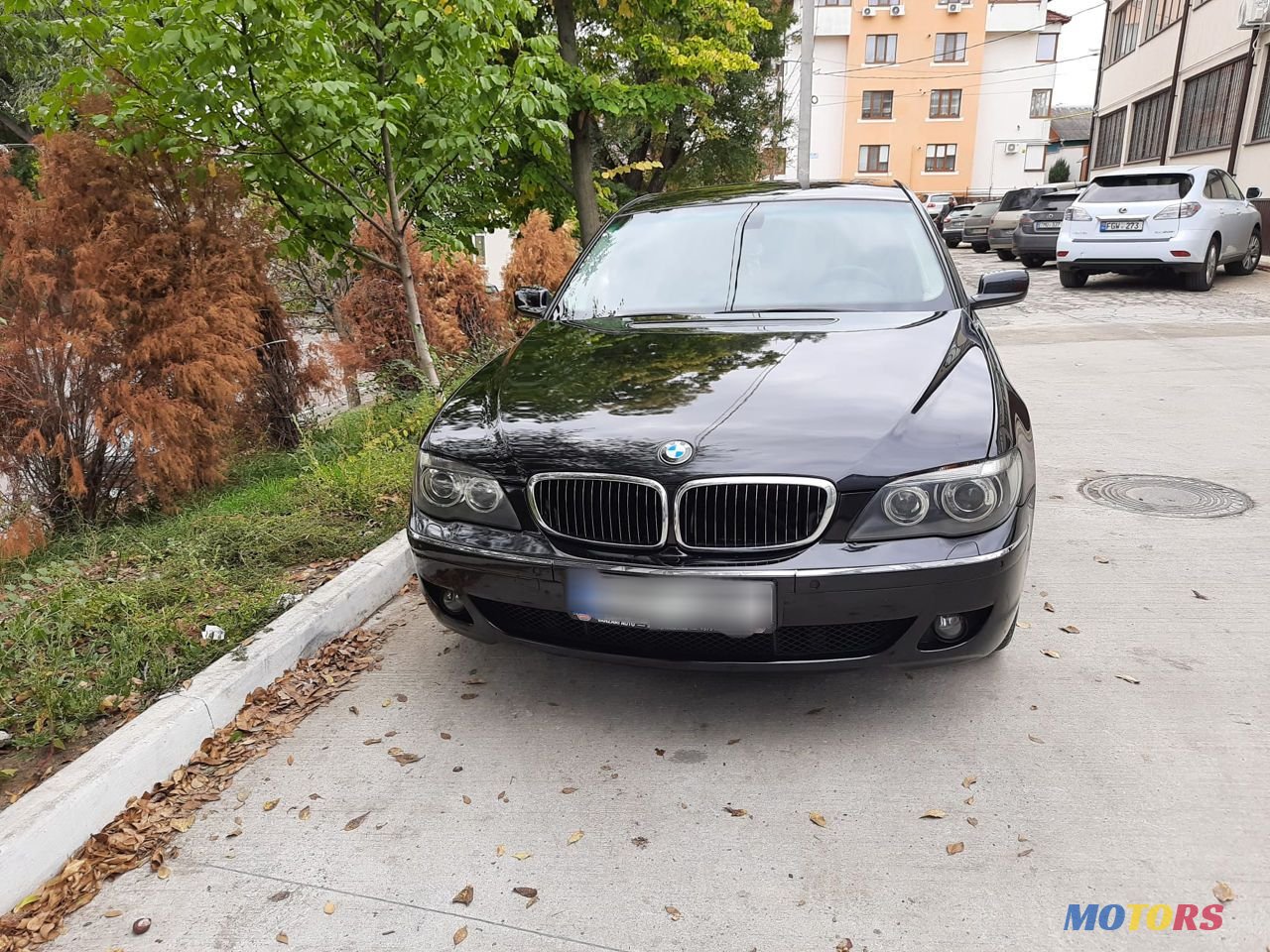 2005' BMW 7 Series photo #2