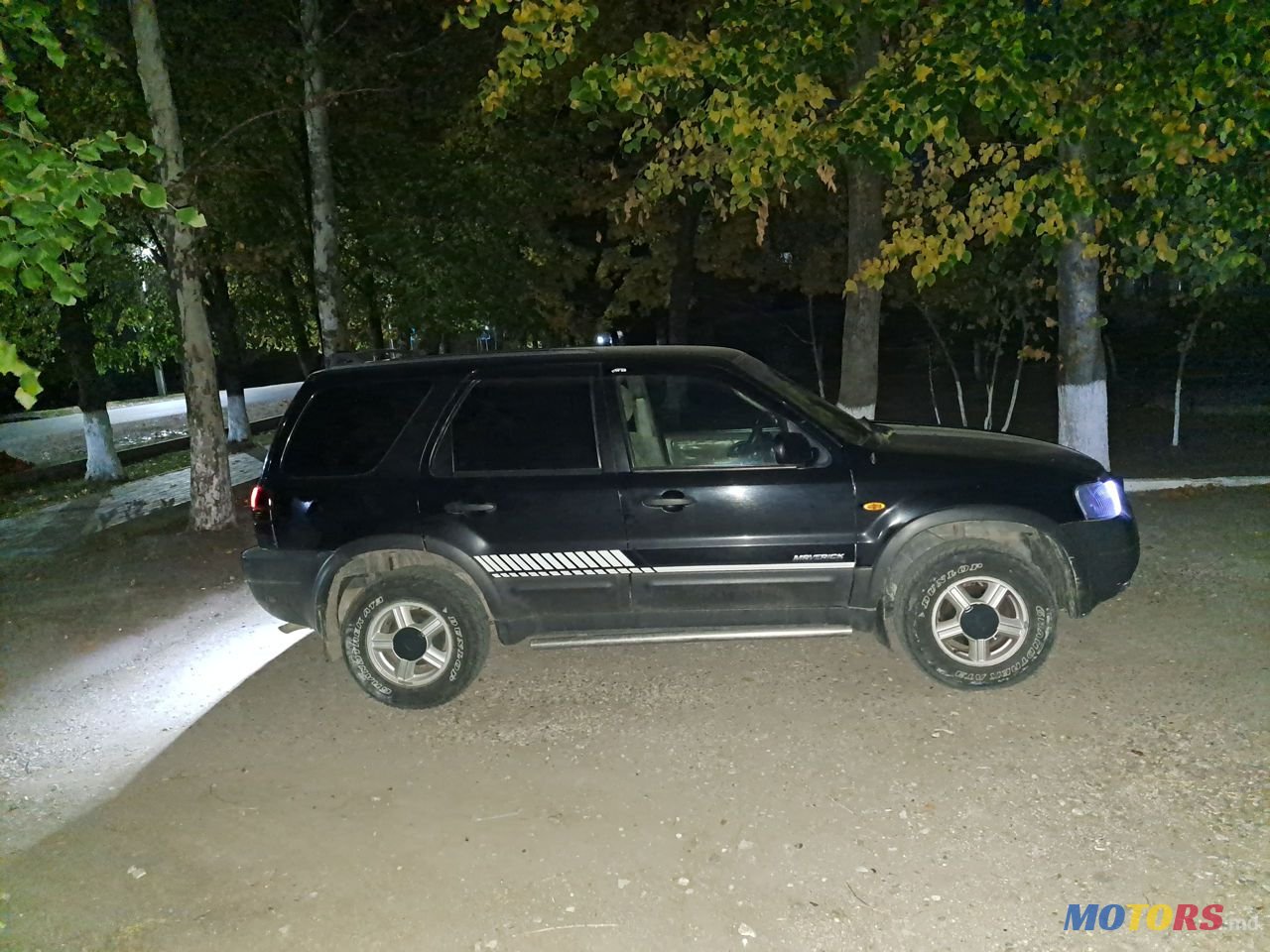 2002' Ford Maverick photo #1