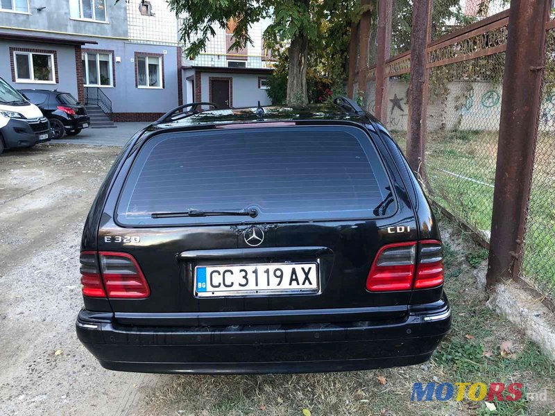 2001' Mercedes-Benz E Класс photo #5