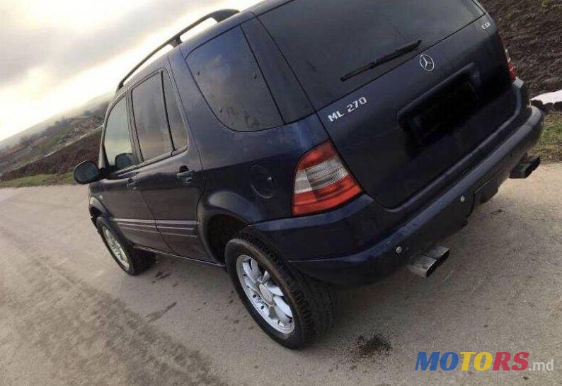 2005' Mercedes-Benz Ml photo #2