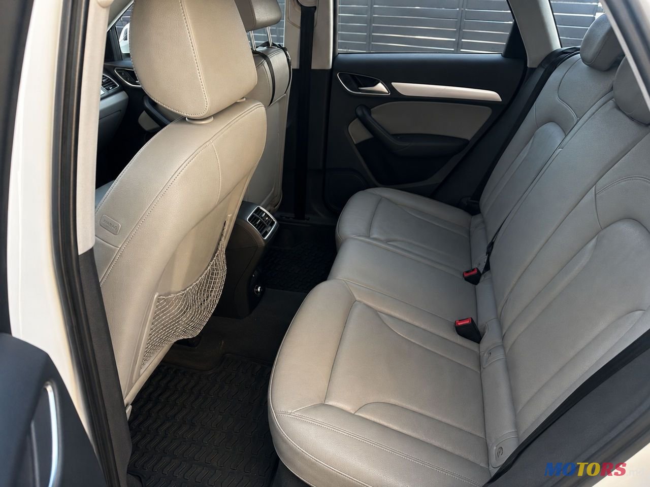2016' Audi Q3 photo #5
