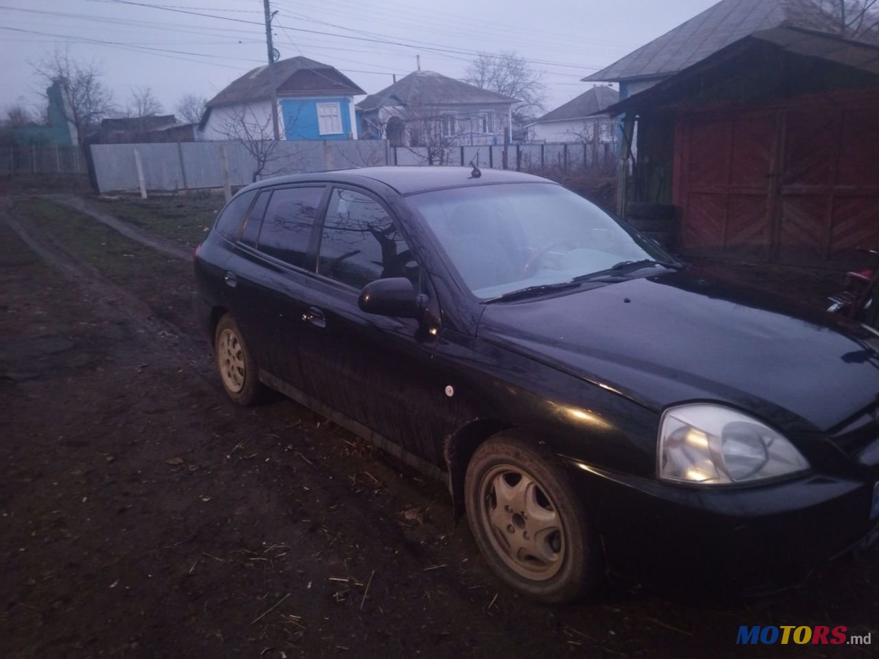 2005' Kia Rio photo #3