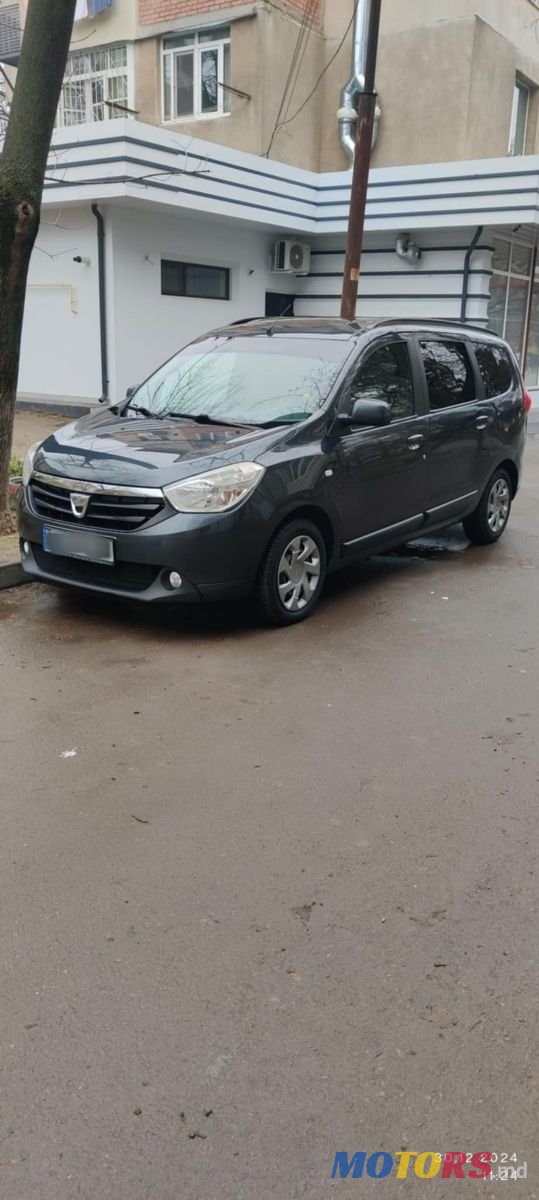 2012' Dacia Lodgy photo #3