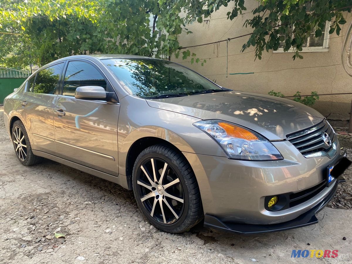 2008' Nissan Altima photo #1