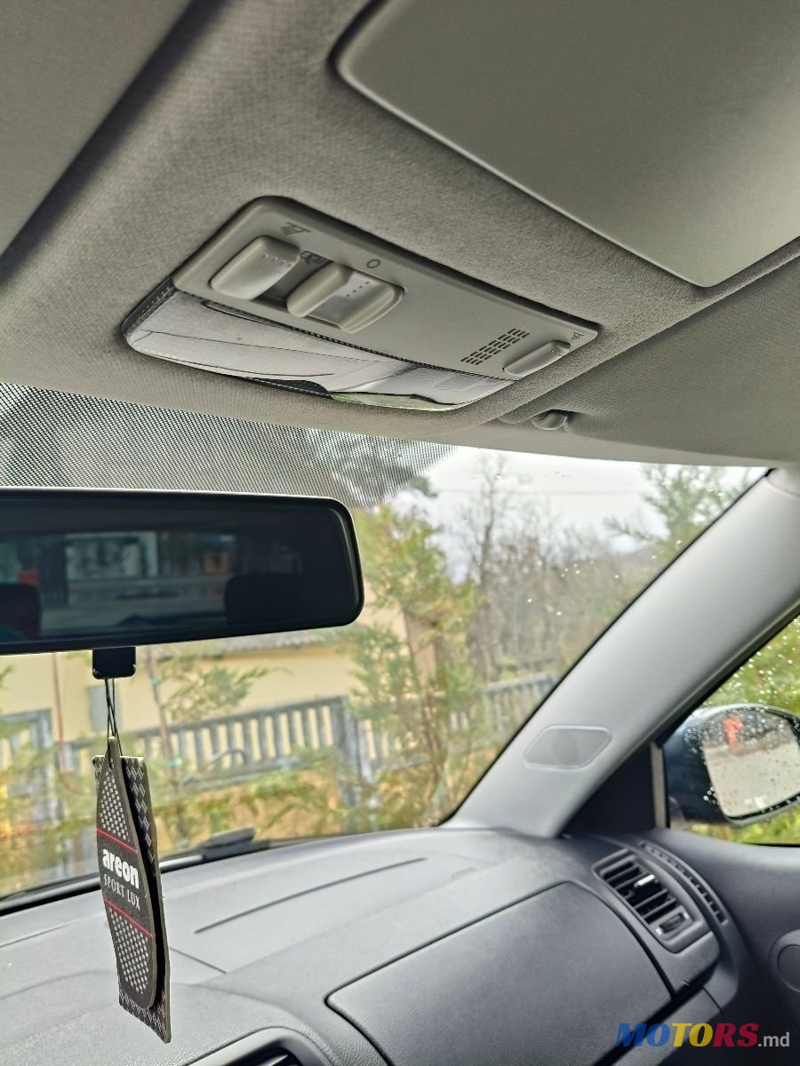 2014' Skoda Fabia photo #2