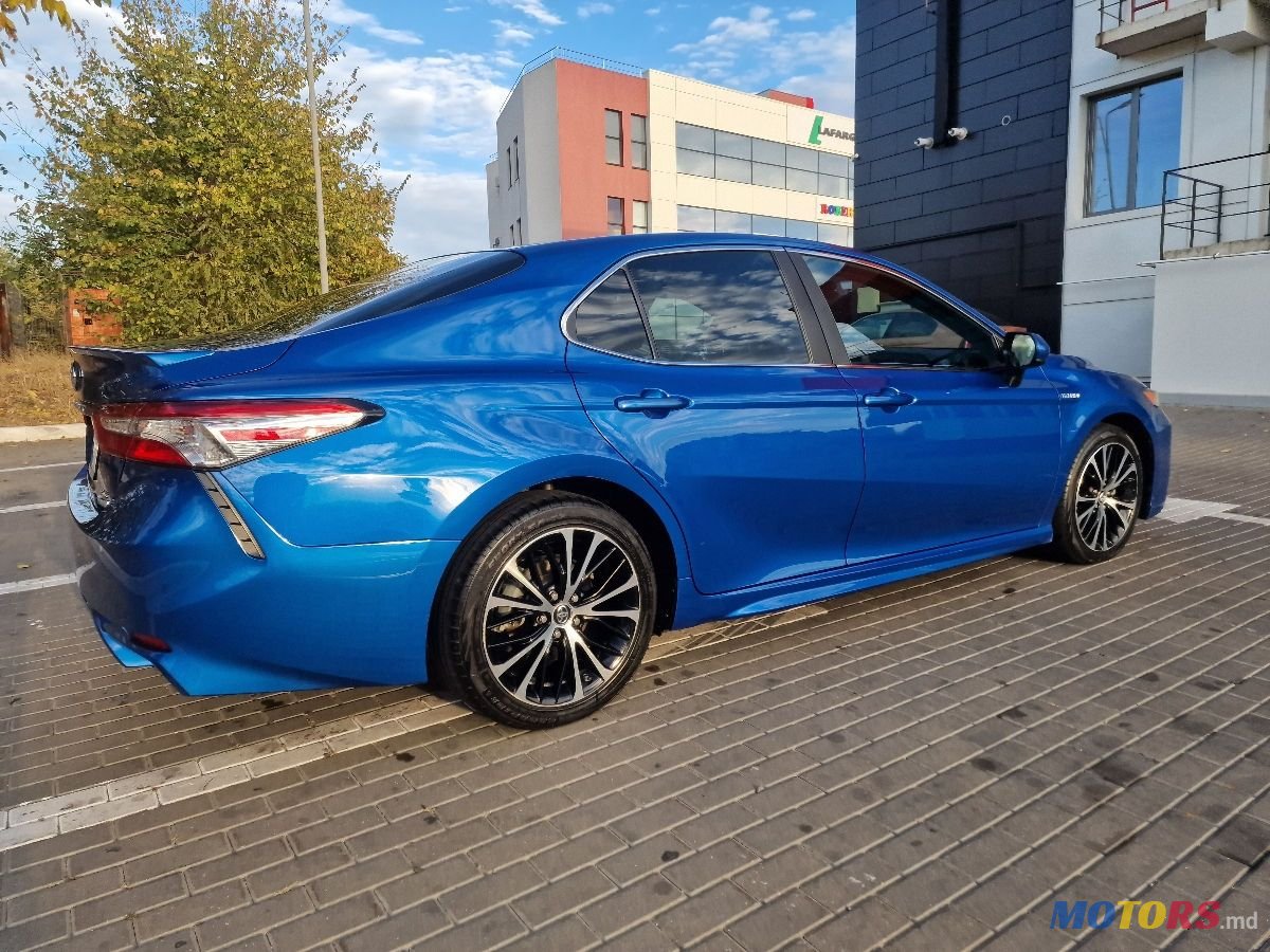 2018' Toyota Camry photo #4