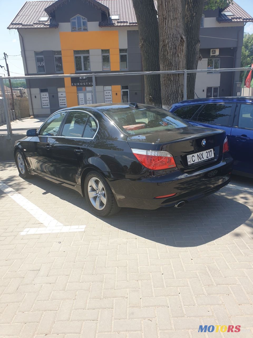 2008' BMW 5 Series photo #4