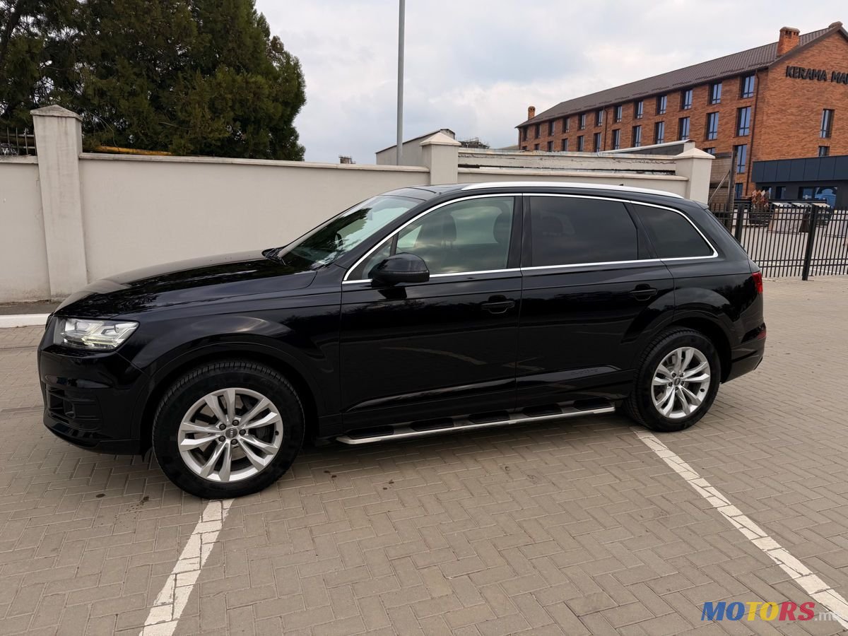 2017' Audi Q7 photo #1