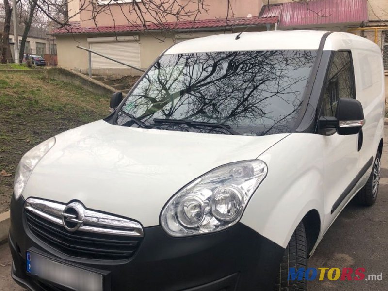 2015' Opel Combo photo #2