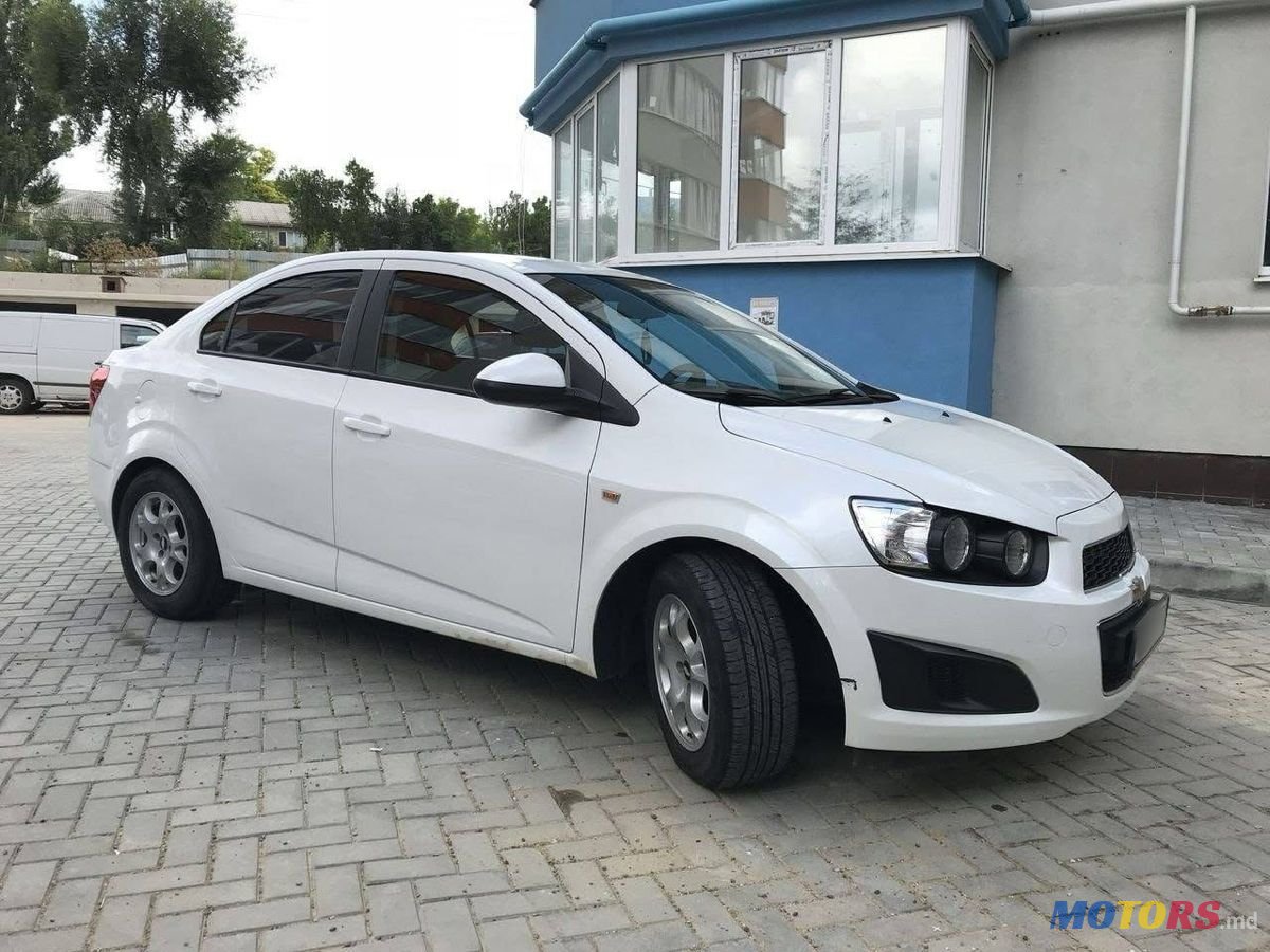 2012' Chevrolet Aveo photo #1