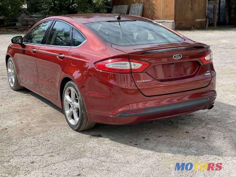 2013' Ford Fusion photo #3