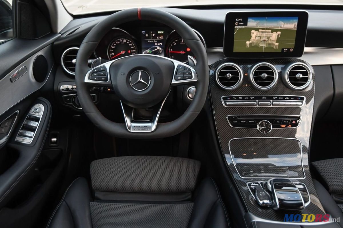 2016' Mercedes-Benz C-Class photo #3