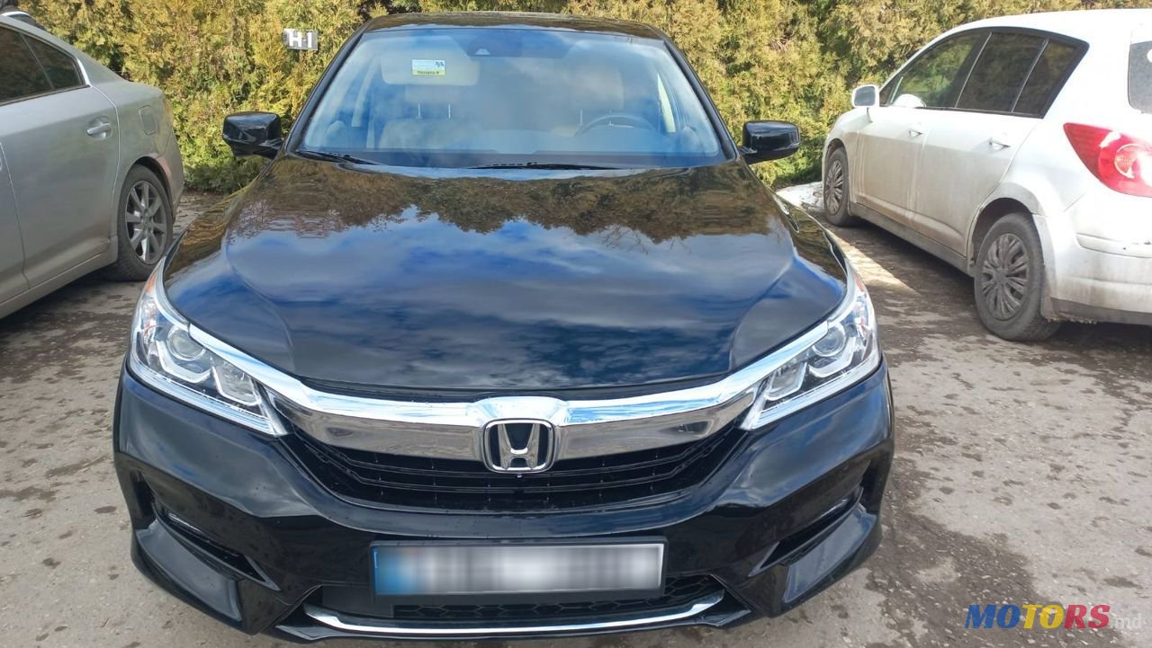 2016' Honda Accord photo #2