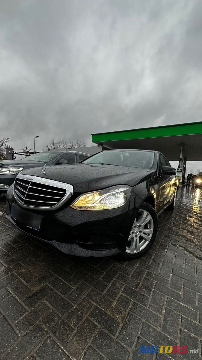 2015' Mercedes-Benz E Класс photo #2