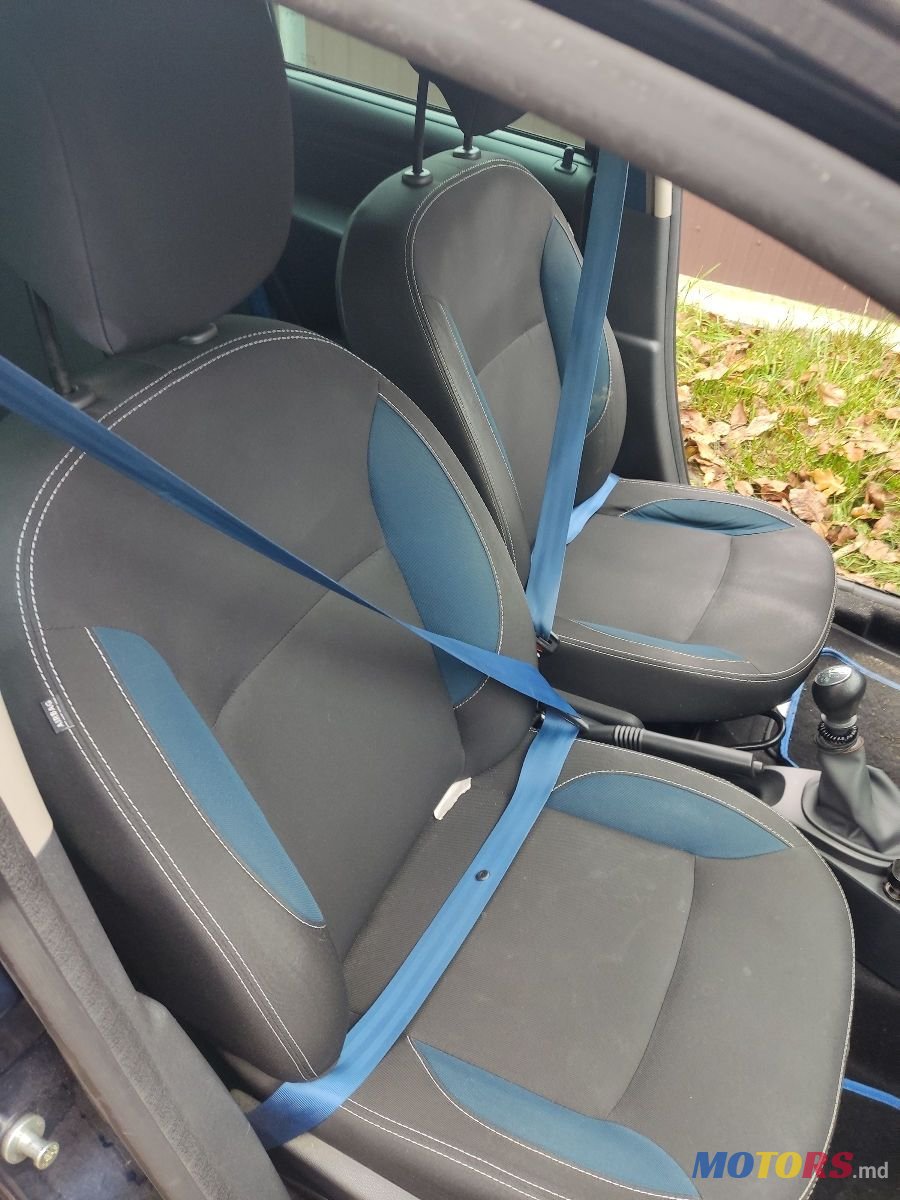 2015' Dacia Duster photo #5