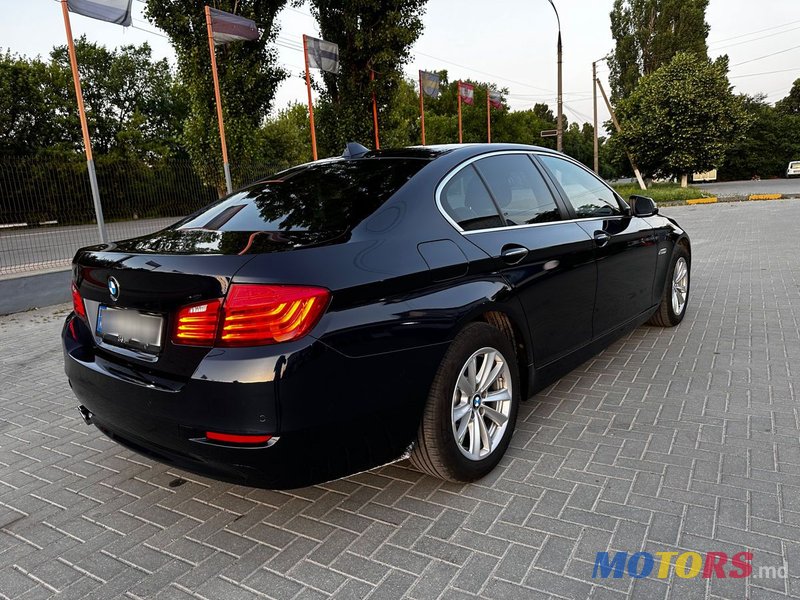 2016' BMW 5 Series photo #4