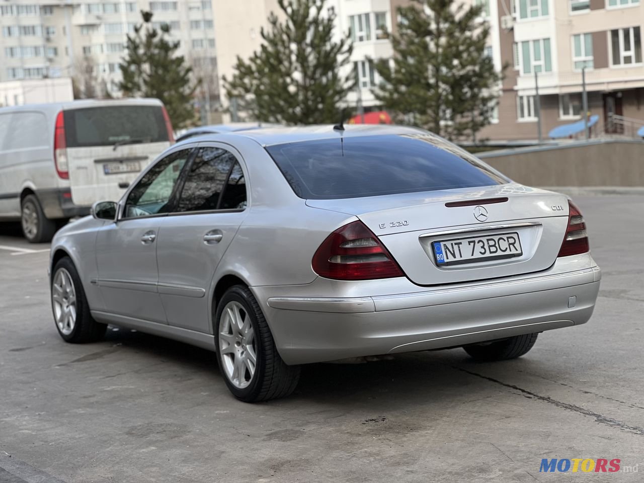 2003' Mercedes-Benz E Класс photo #4