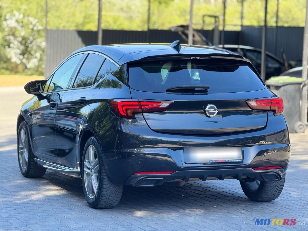 2017' Opel Astra photo #4