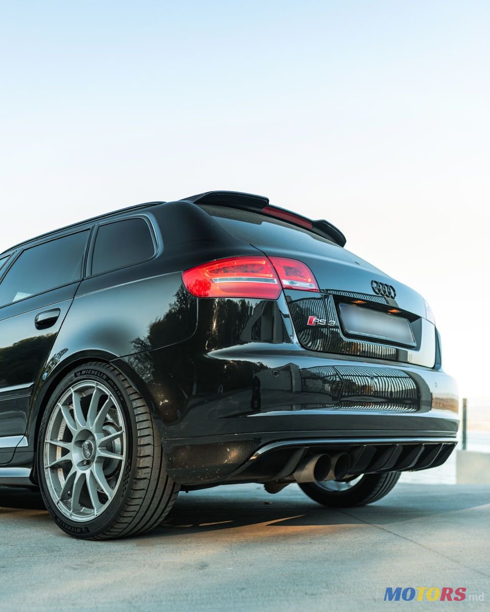 2012' Audi RS3 photo #4