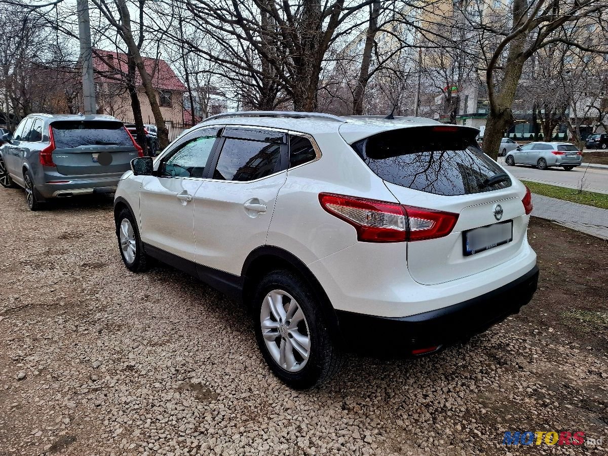 2015' Nissan Qashqai photo #2