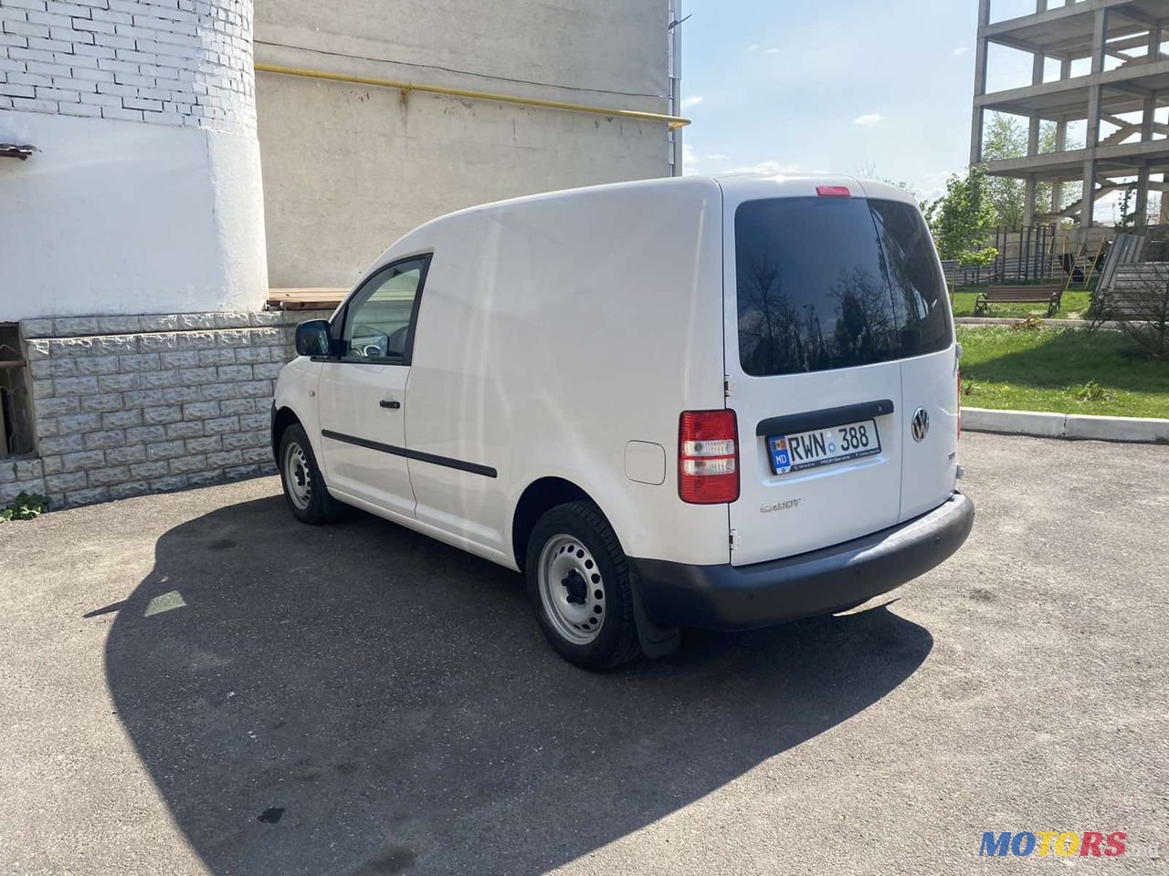 2014' Volkswagen Caddy photo #5