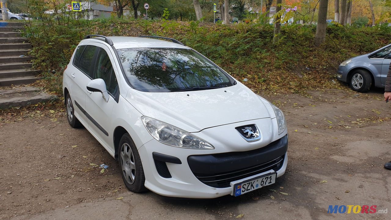 2010' Peugeot 308 photo #1