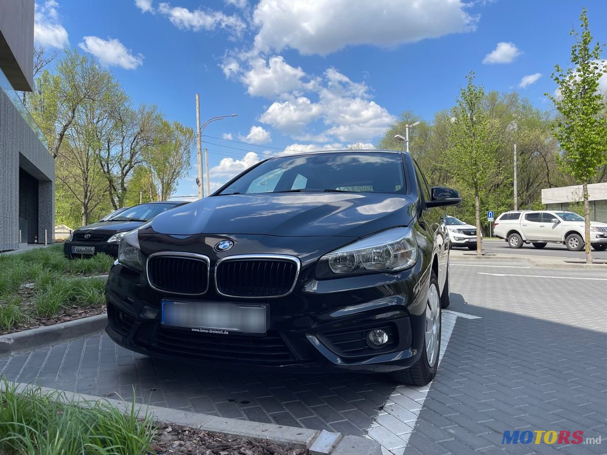 2015' BMW 2 Series Active Tourer photo #3