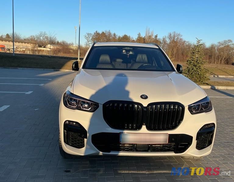 2021' BMW X5 photo #2