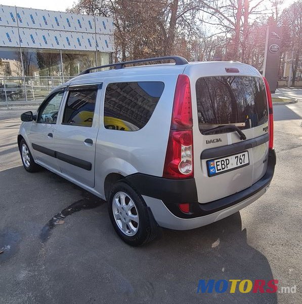 2008' Dacia Logan Mcv photo #2