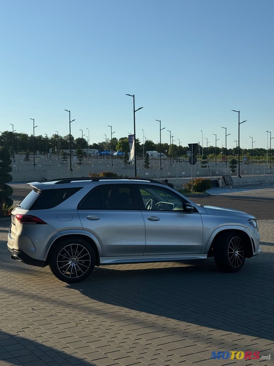 2021' Mercedes-Benz GLE photo #6