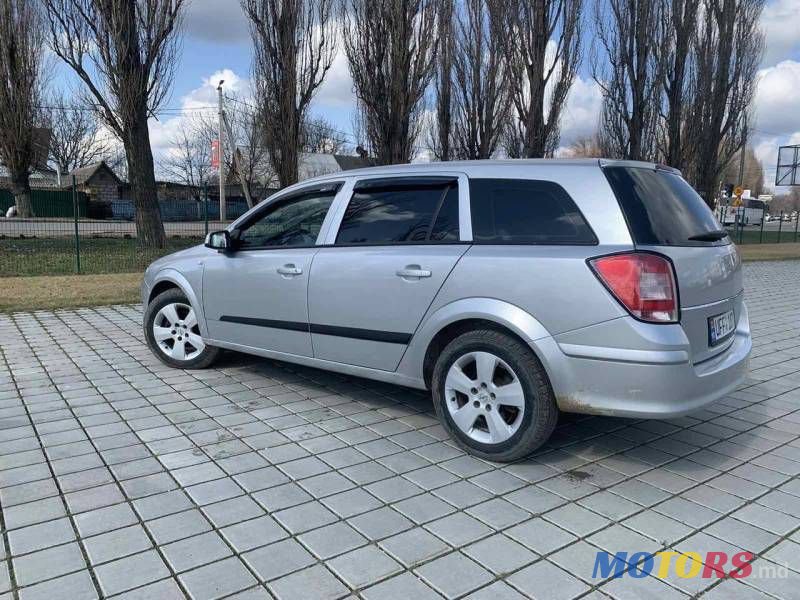 2007' Opel Astra photo #3