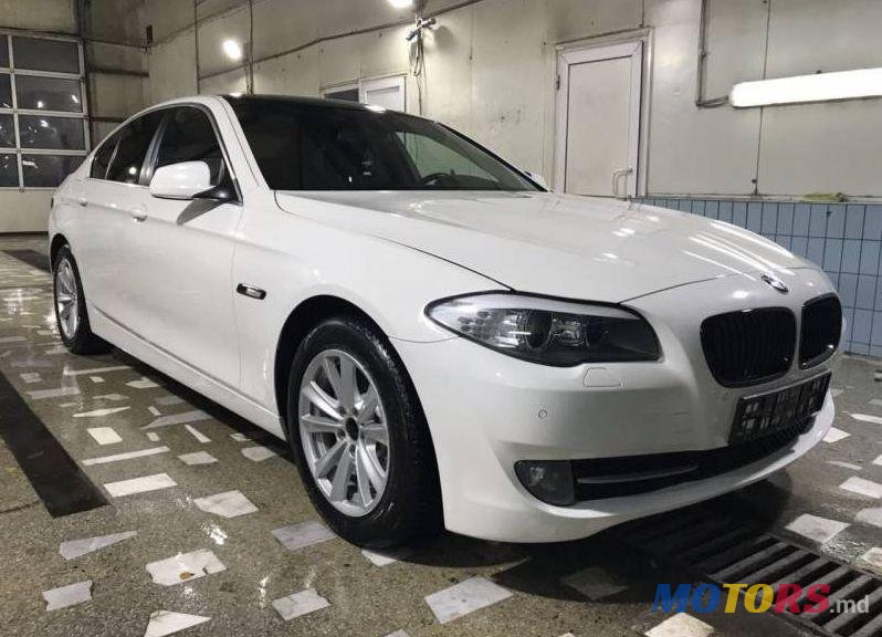 2010' BMW 5 photo #1