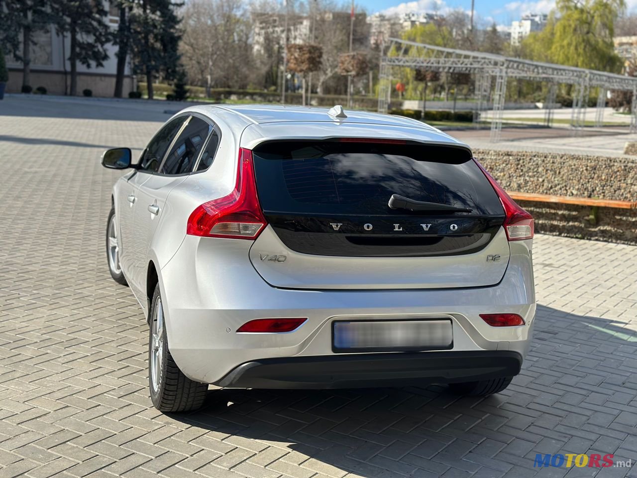2017' Volvo V40 photo #3