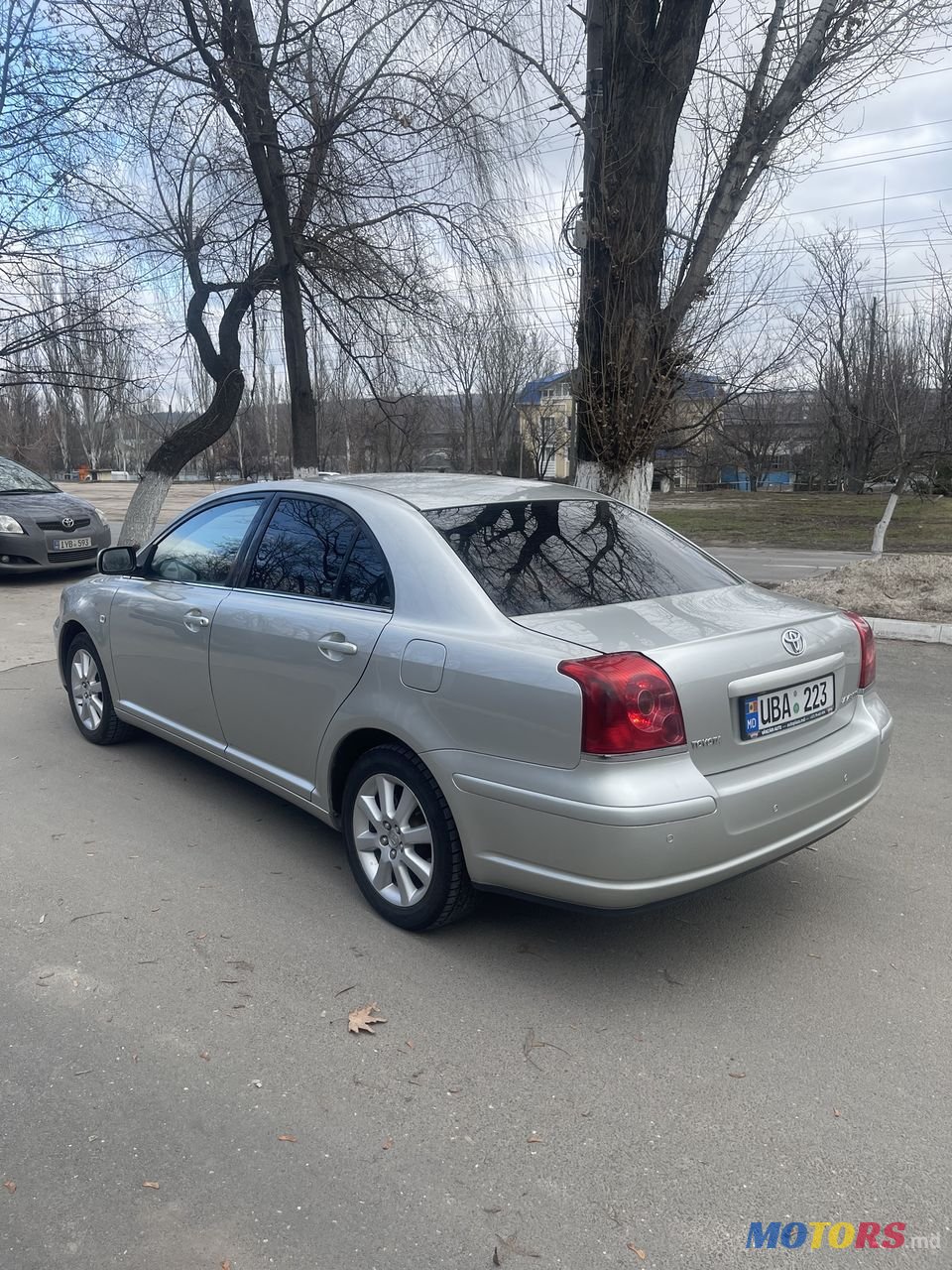 2005' Toyota Avensis photo #1